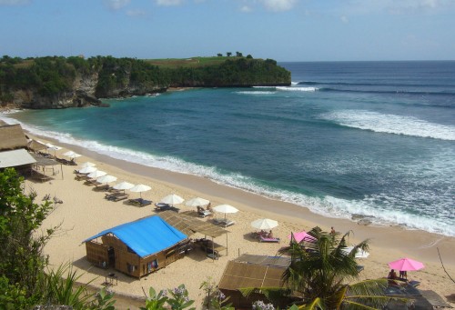 Pantai Tersembunyi di Bali